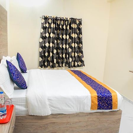 Redstone Service Apartment-Tnagar Near Usconsulate Čennai Exteriér fotografie