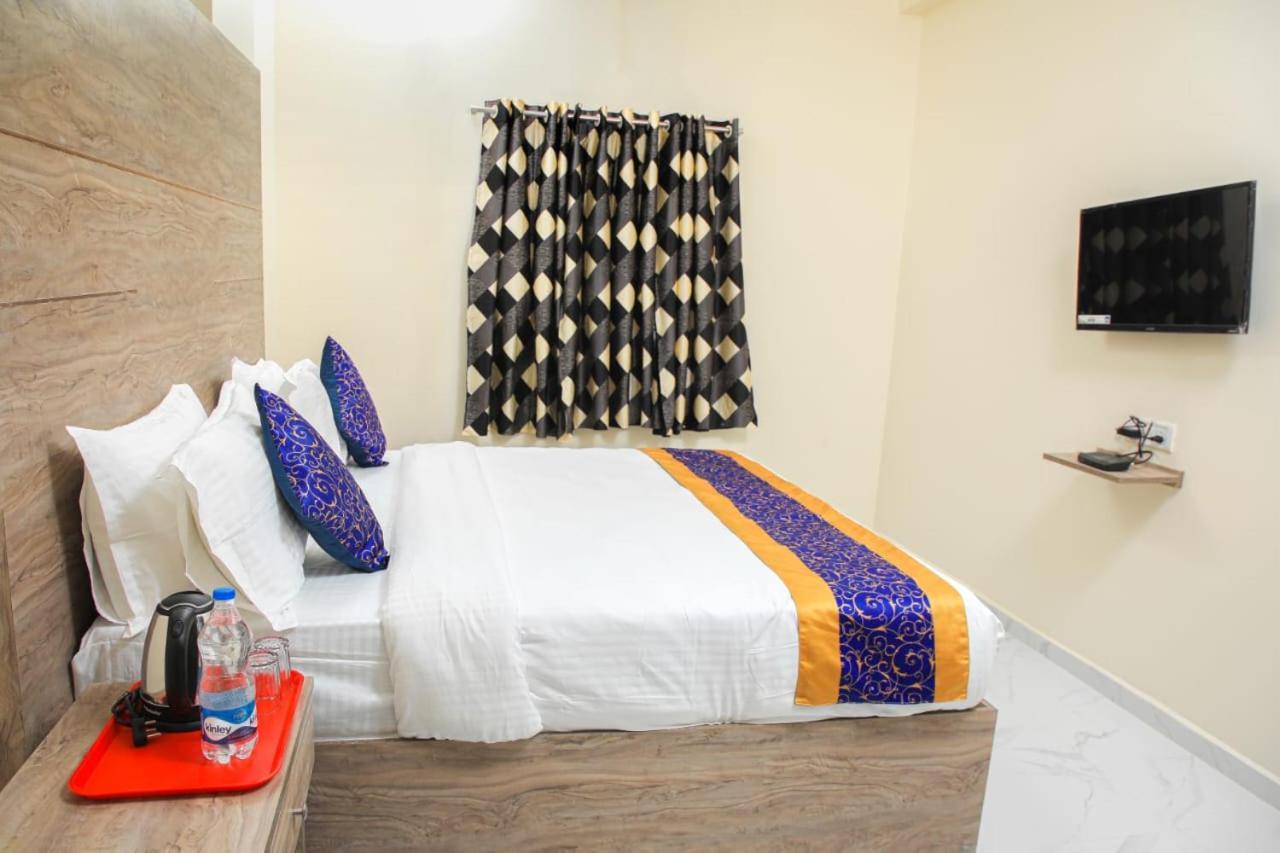 Redstone Service Apartment-Tnagar Near Usconsulate Čennai Exteriér fotografie